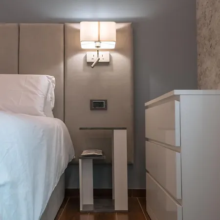 Affittacamere Ap Royal 4*