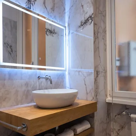 Ap Royal Affittacamere 4*